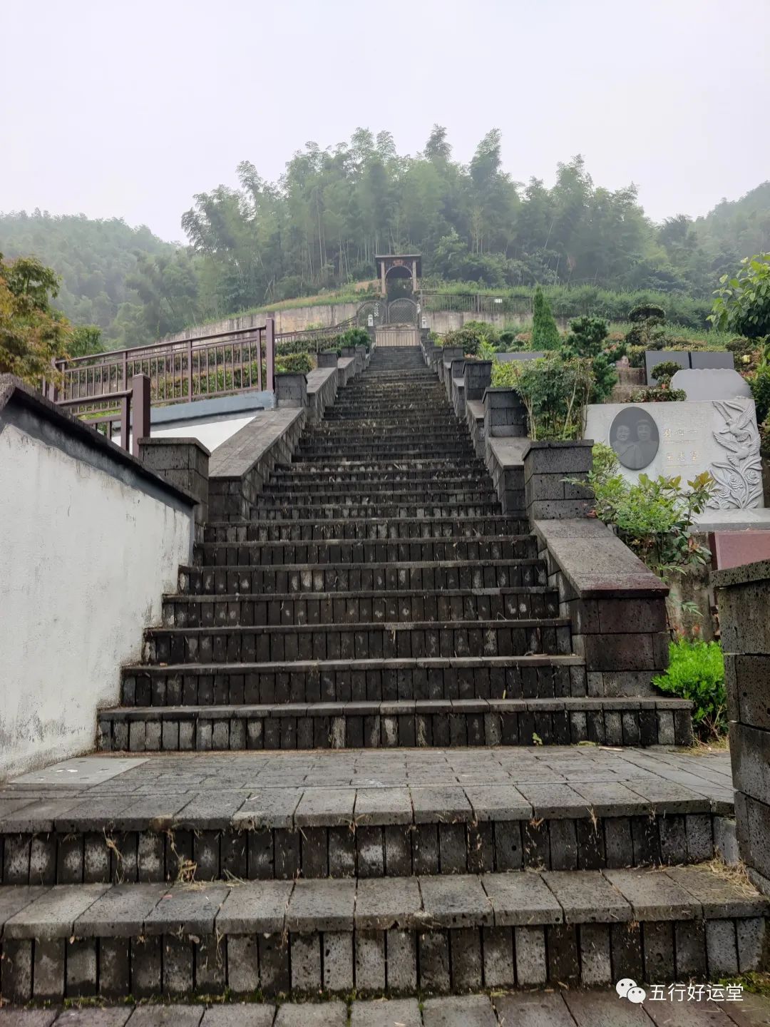 选墓地风水讲究_墓地选讲究风水好吗_墓地选讲究风水吗